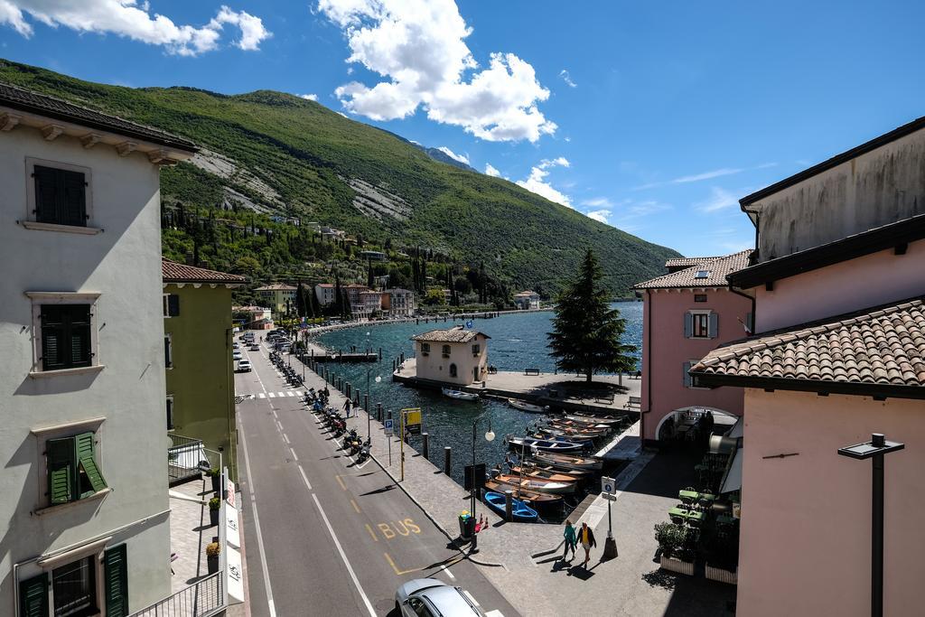 Bertamini Apartments Torbole Sul Garda Luaran gambar